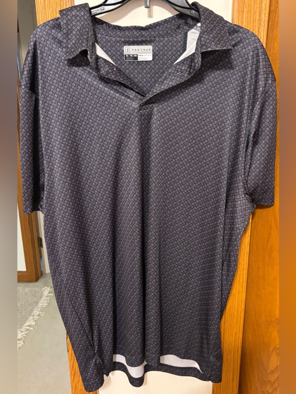 PGA Tour Men’s Dark Gray Patterned Polo Shirt